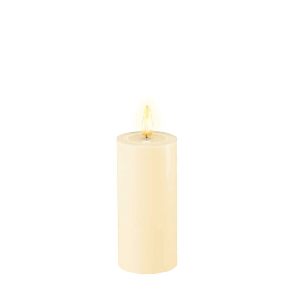 kermanvalkoinen led-kynttilä 5 cm korkeus 10 cm